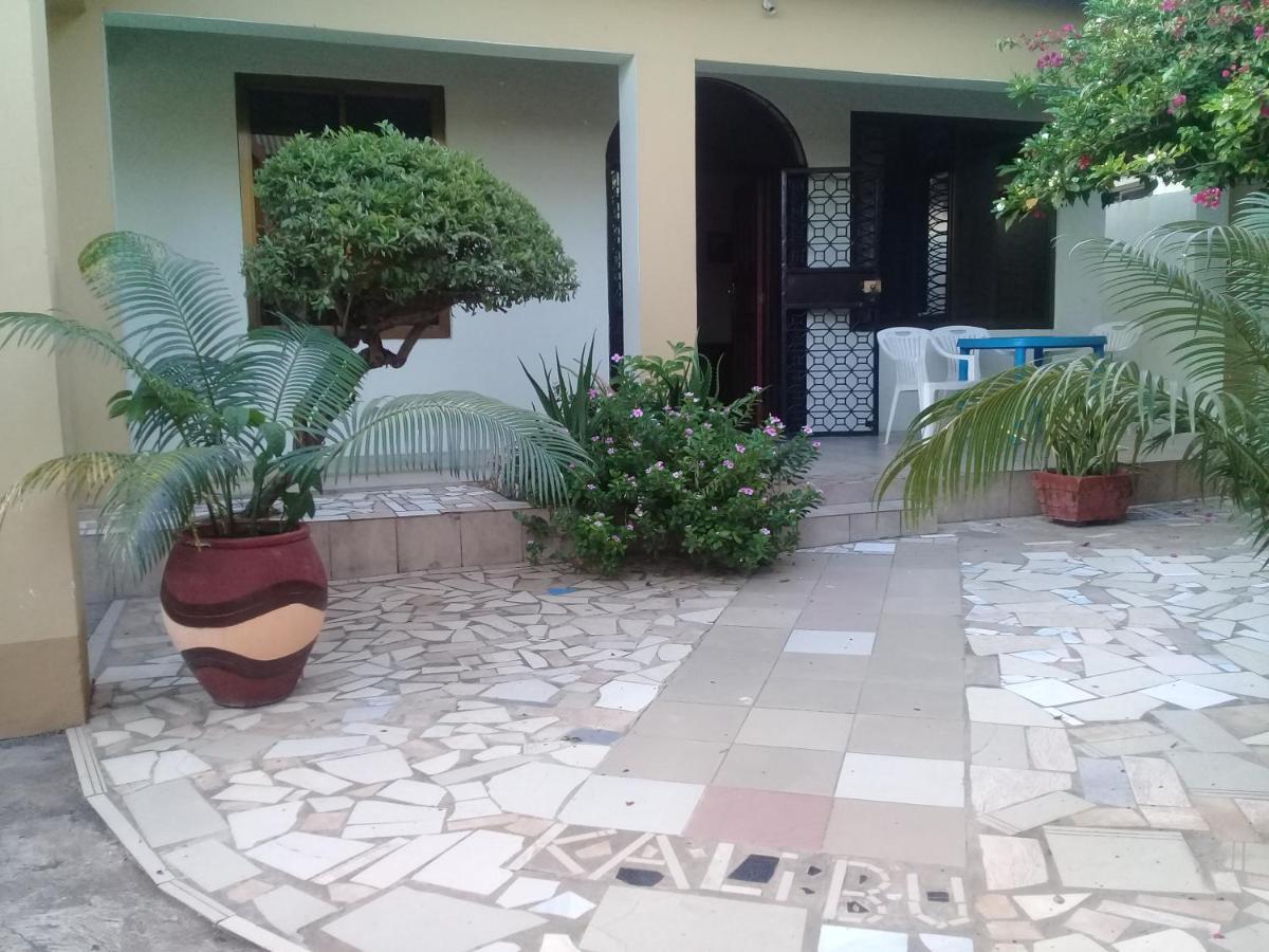 El Hope Lodge Dar es Salaam Exterior photo